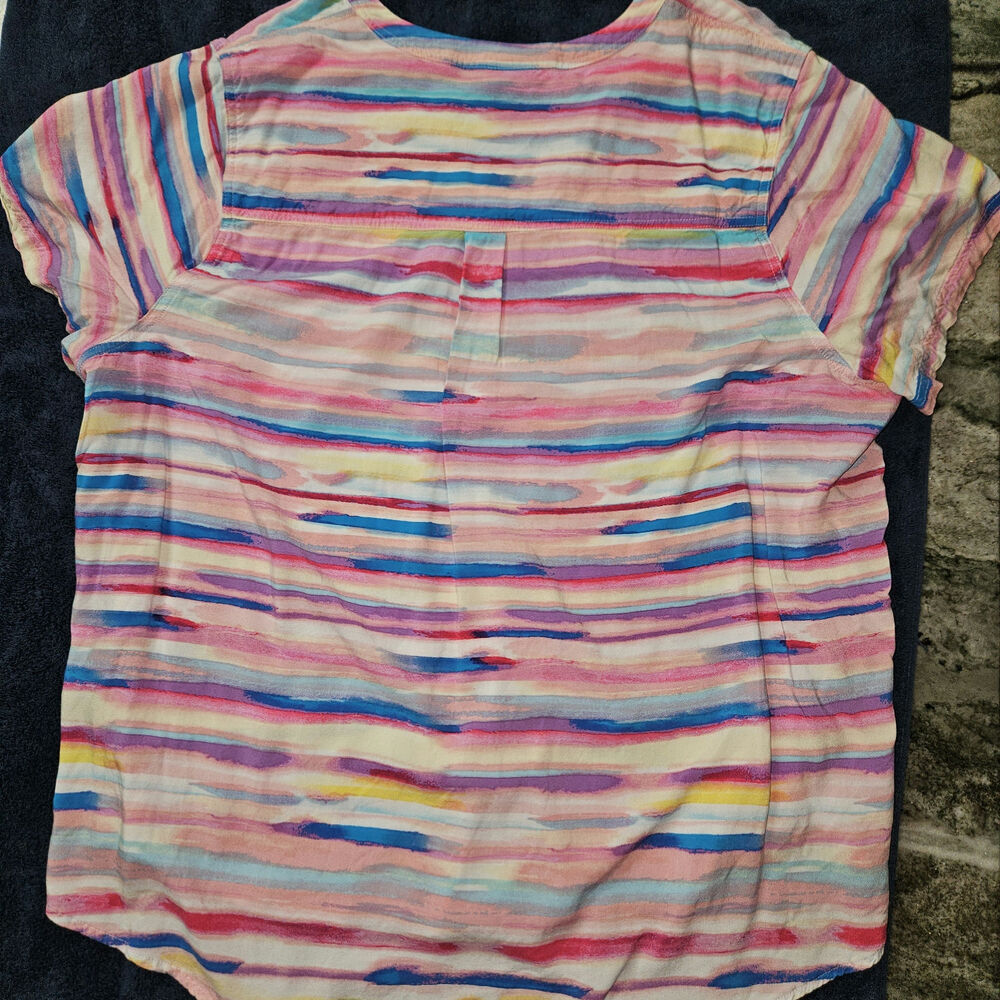 Torrid size 4 women's colorful blouse d9 - Picture 2 of 3